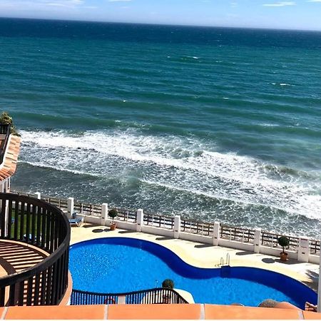 Beachfront Penthouse Apartment With Large Terrace And Breathtaking Sea Views Close To Marbella Spain Sitio de Calahonda Exterior foto