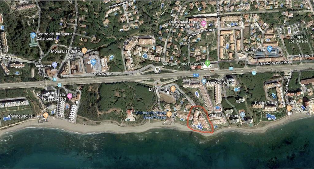 Beachfront Penthouse Apartment With Large Terrace And Breathtaking Sea Views Close To Marbella Spain Sitio de Calahonda Exterior foto